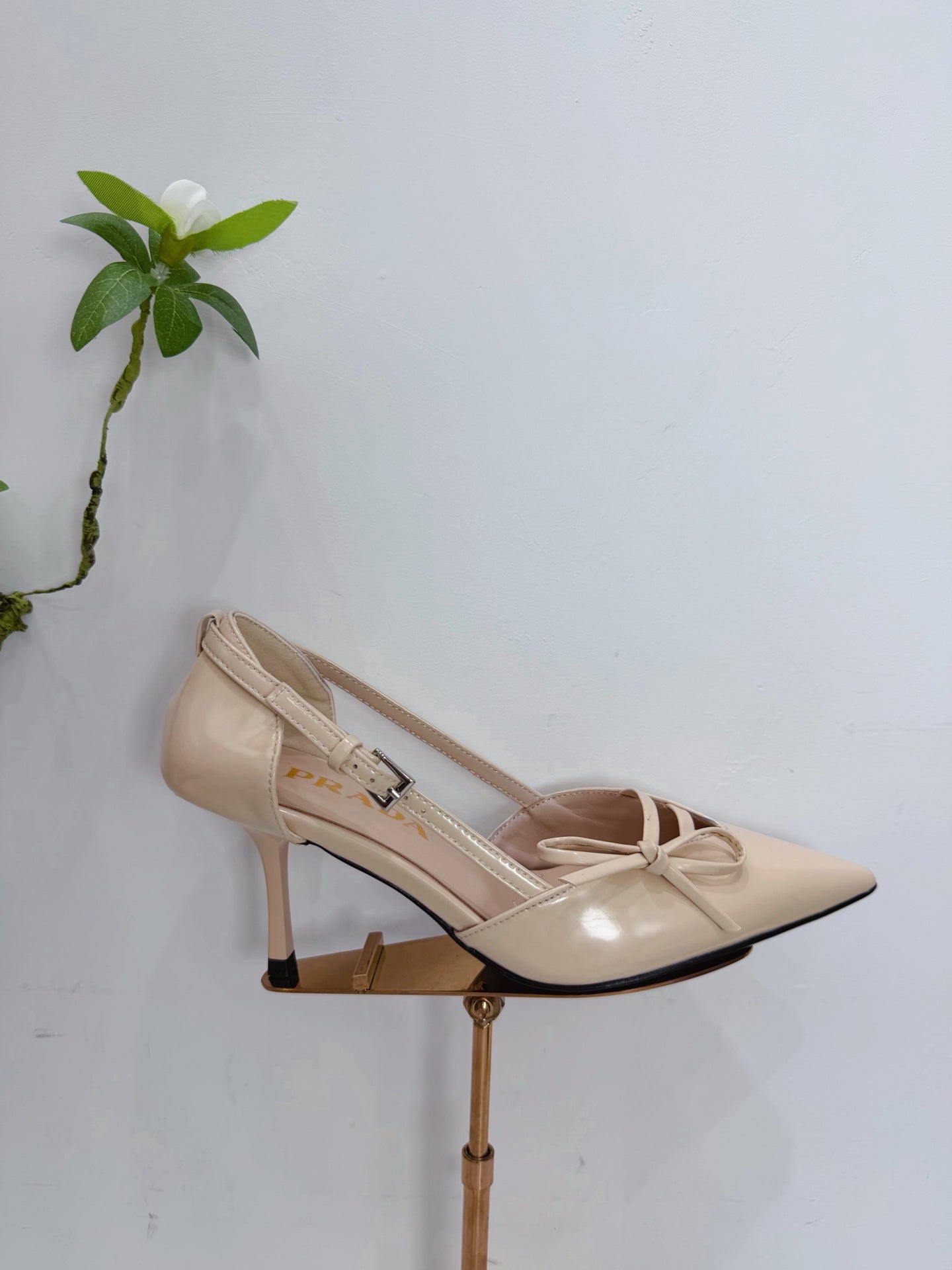 PRA 26SS Pumps 75 Beige Patent Leather 592347