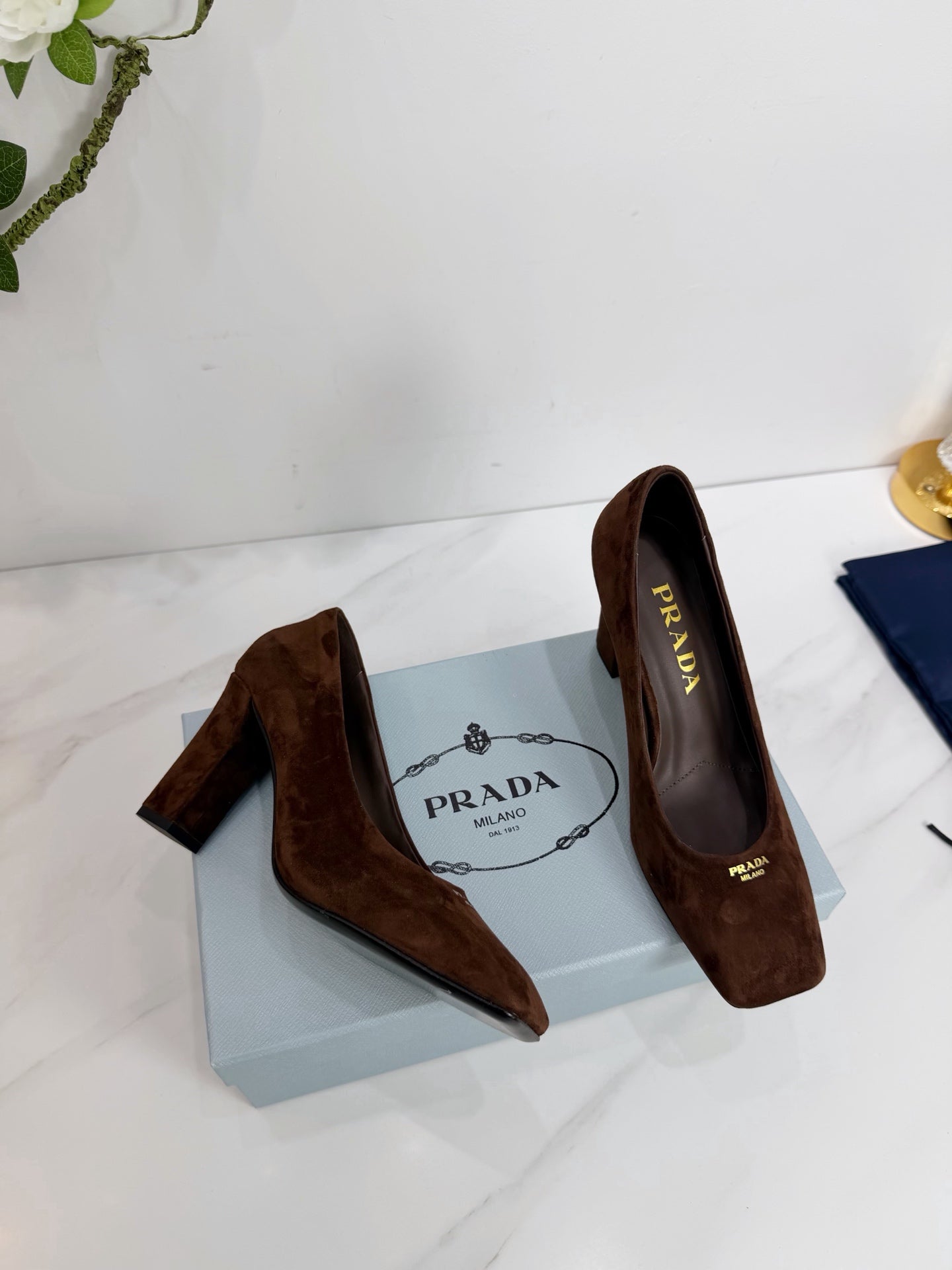 PRA 26SS Square-toe Block Heels  85 Dark Brown Suede 592362