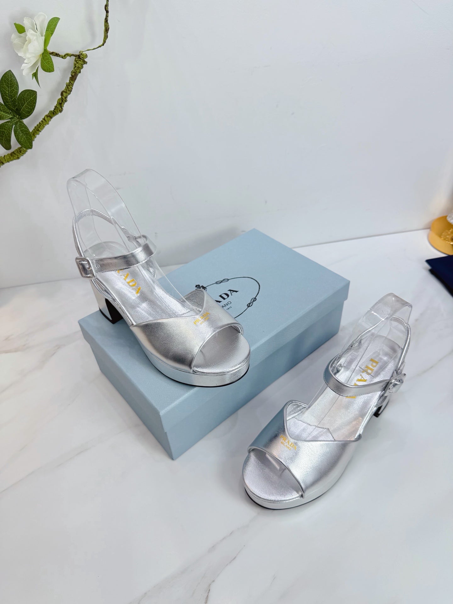 PRA 26SS Platform Sandals 75 Sliver Metallic Sheepskin 592378