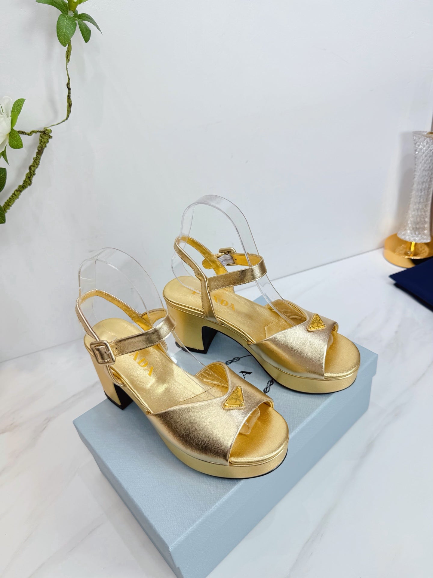 PRA 26SS Platform Sandals 75 Gold Metallic Sheepskin 592385