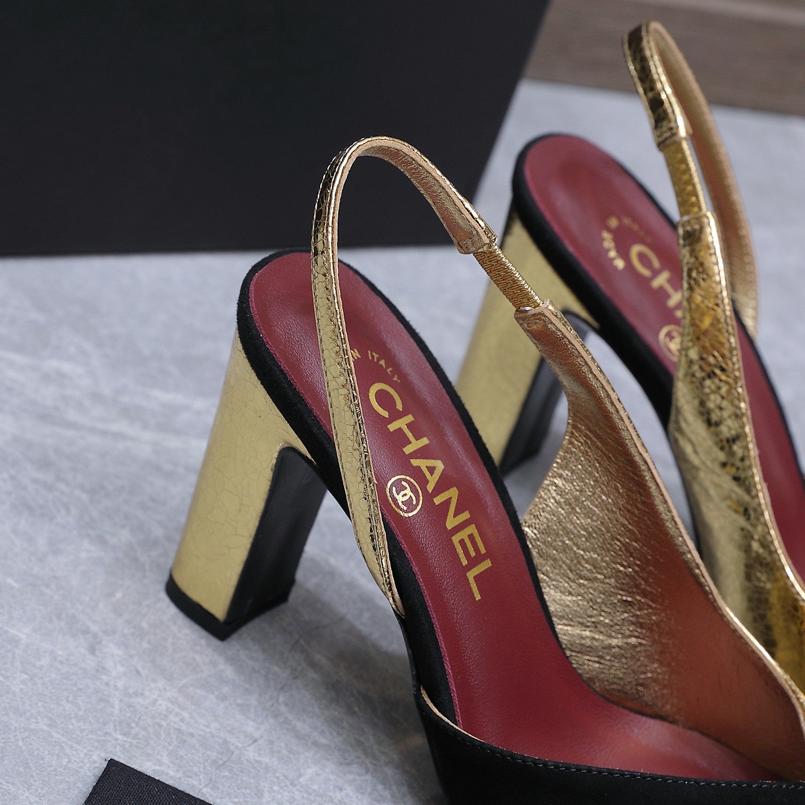 Chanel 2026 High-Heeled Slingback 80mm Black Gold Suede Leather 758409