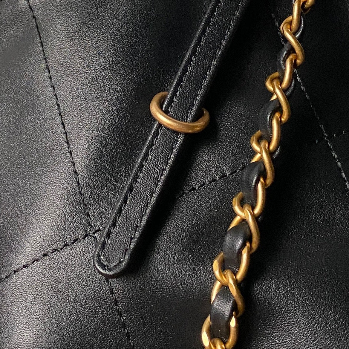 Chanel 2025 Bag 28cm Black Calfskin 318240