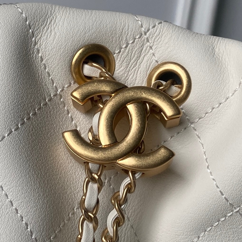 Chanel 2025 Bag 45cm White Calfskin 318232