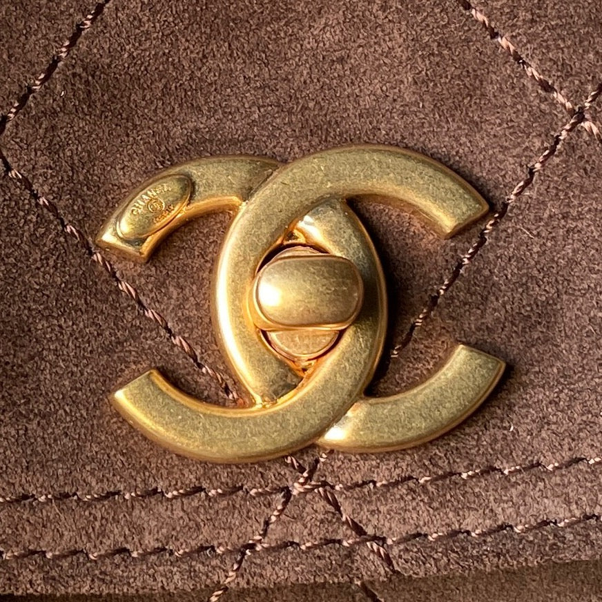Chanel 2025 Messenger Bag 30cm Brown Suede Gold Hardware 321011