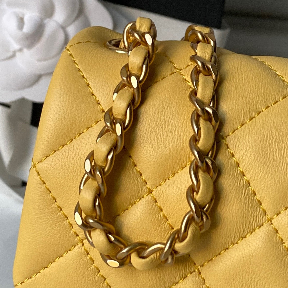 Chanel 25 Rectangular Pearl Crush Bag 20cm Yellow Lambskin 324811