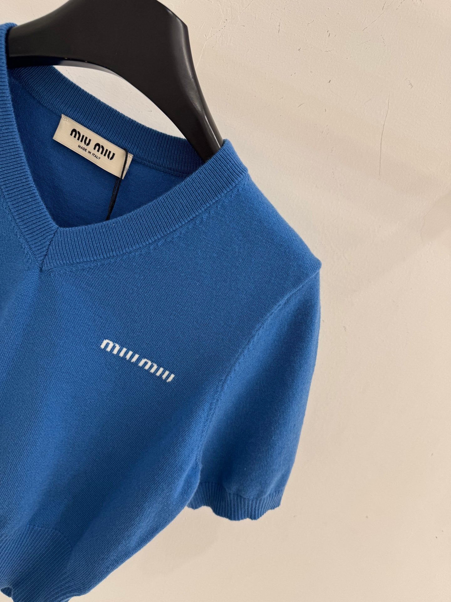 Miumiu 2026 V-neck Short Sleeved Shirt Wool 341139