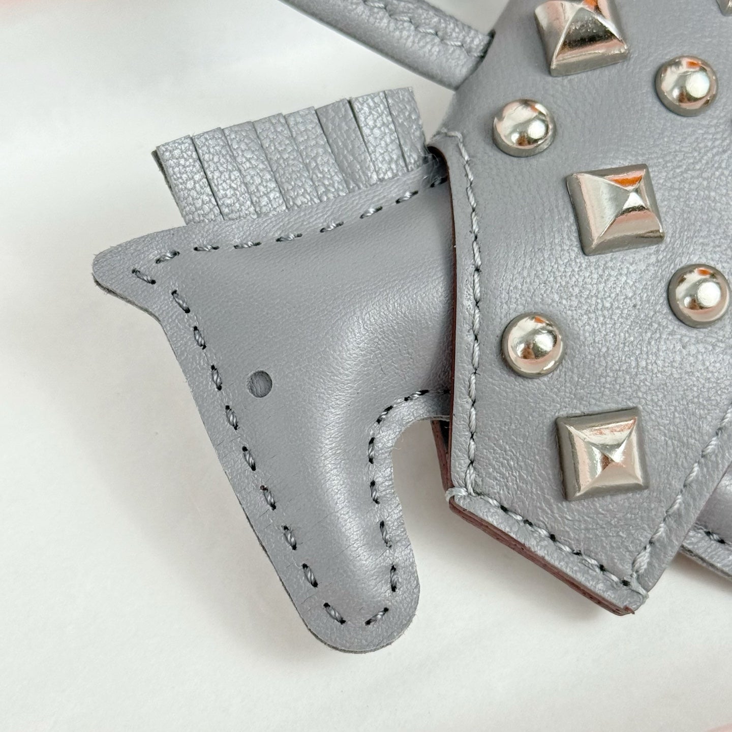 HM Rodeo Robeo Coeur Pony Bag Charm With Silver-tone Studs Gray Lambskin