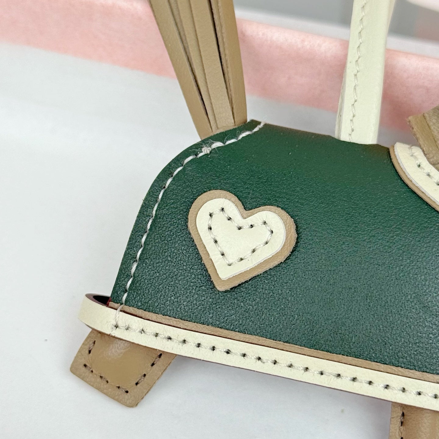 HM Rodeo Robeo Heart PM Charm Beige mix Green Lambskin