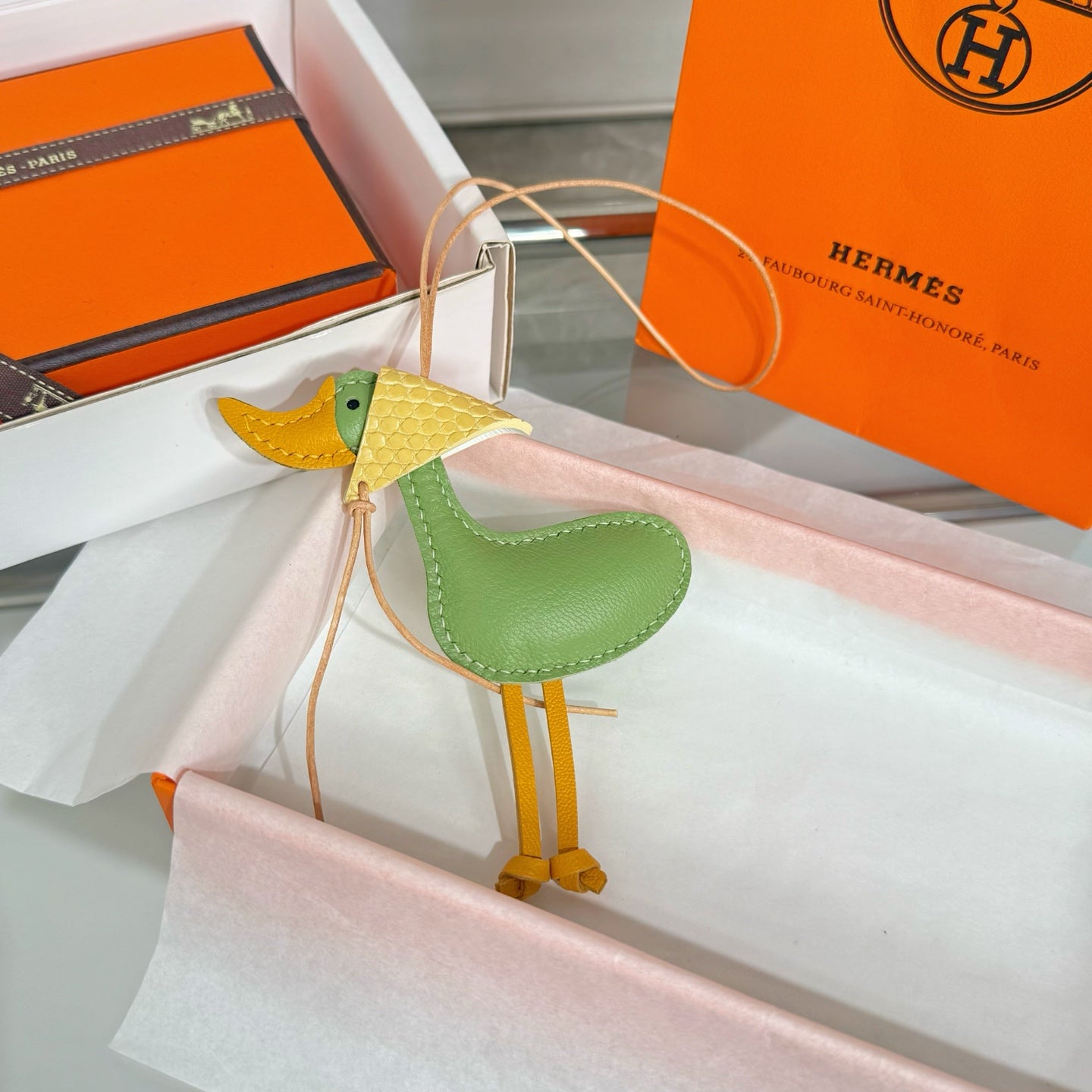 HM Duck Charm Cowhide