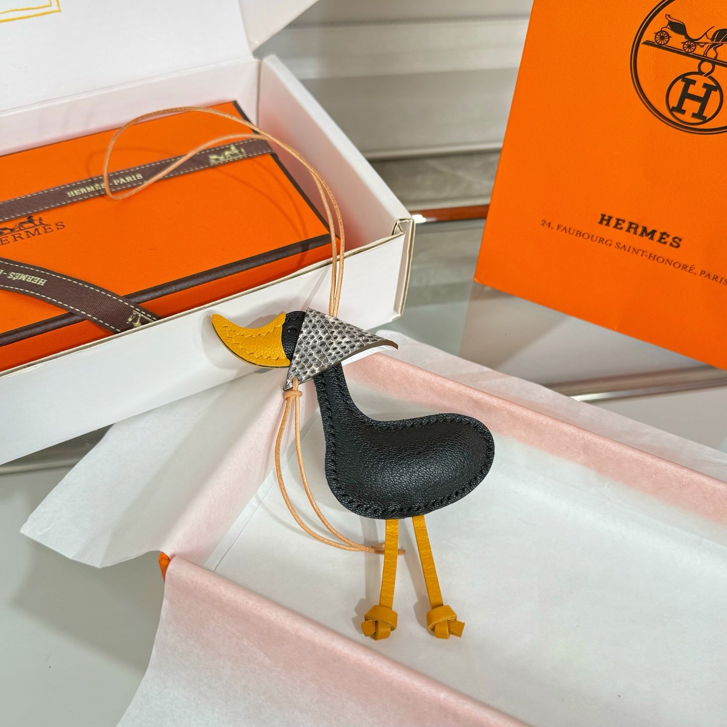 HM Duck Charm Cowhide