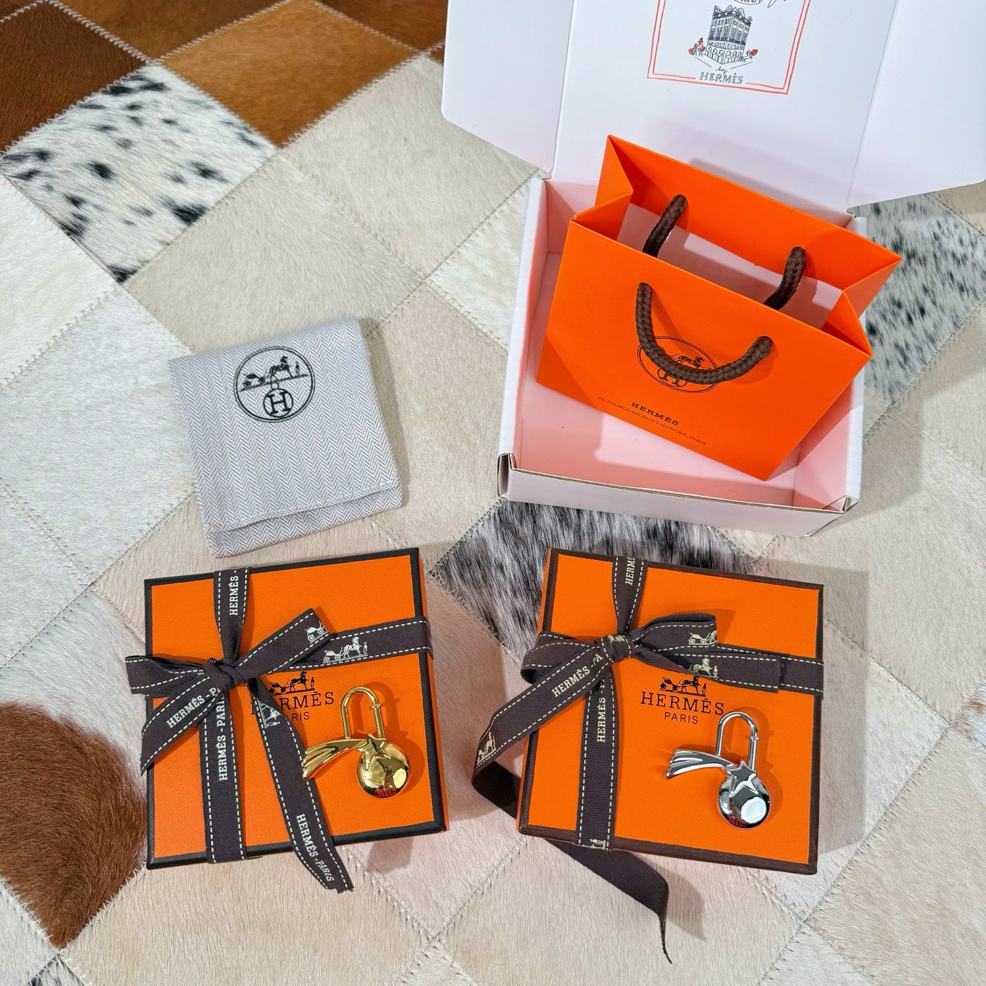 HM Shooting Star Head Charm