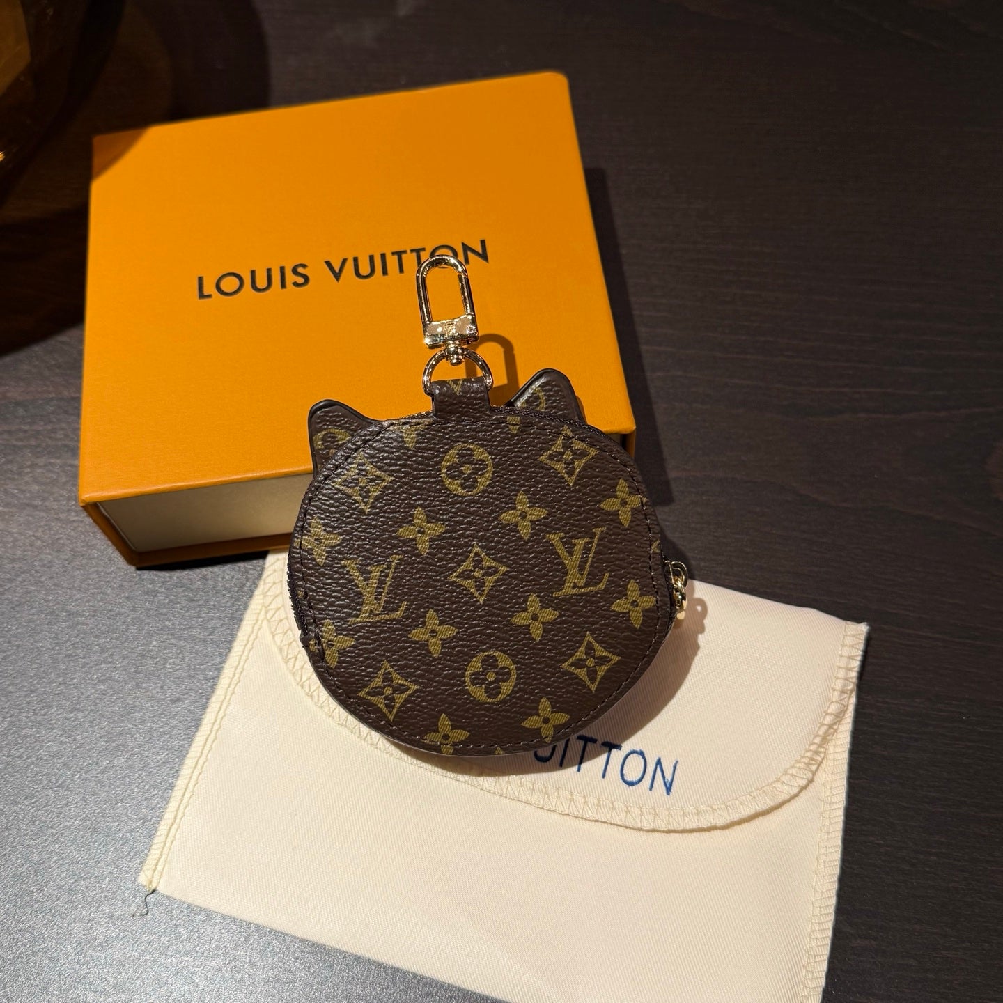 LV Monogram Kitty Coin Purse Charm White Brown Leather Canvas