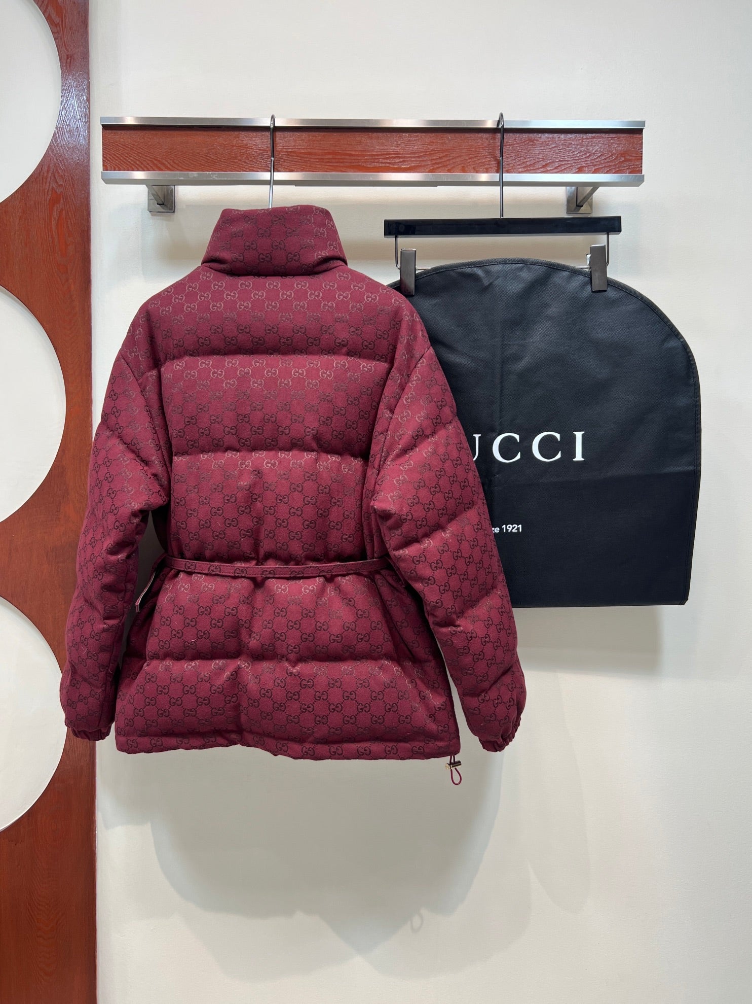 Gucci 2026 Puffer Jacket Red Down Cotton 309592