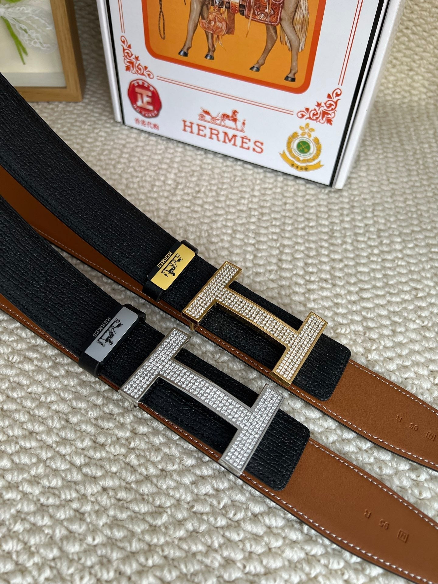 HM Belt 38mm Black Brown Cowhide Gold Diamond Buckle 618968