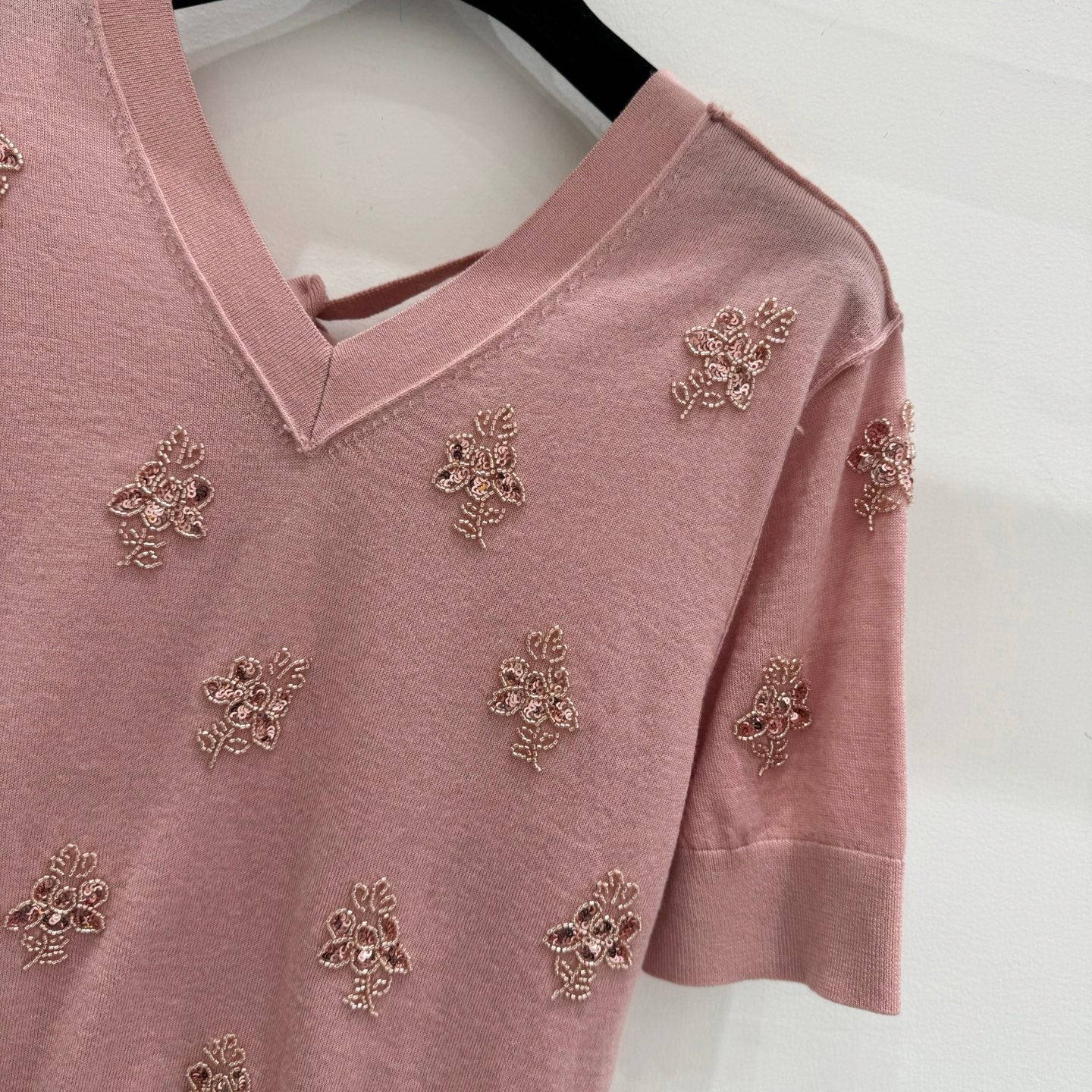 Fendi Wool Cropped sweater with crystal embroidery 229410