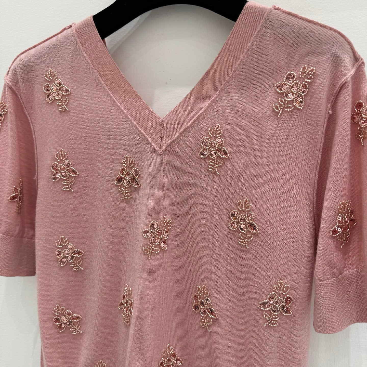 Fendi Wool Cropped sweater with crystal embroidery 229410