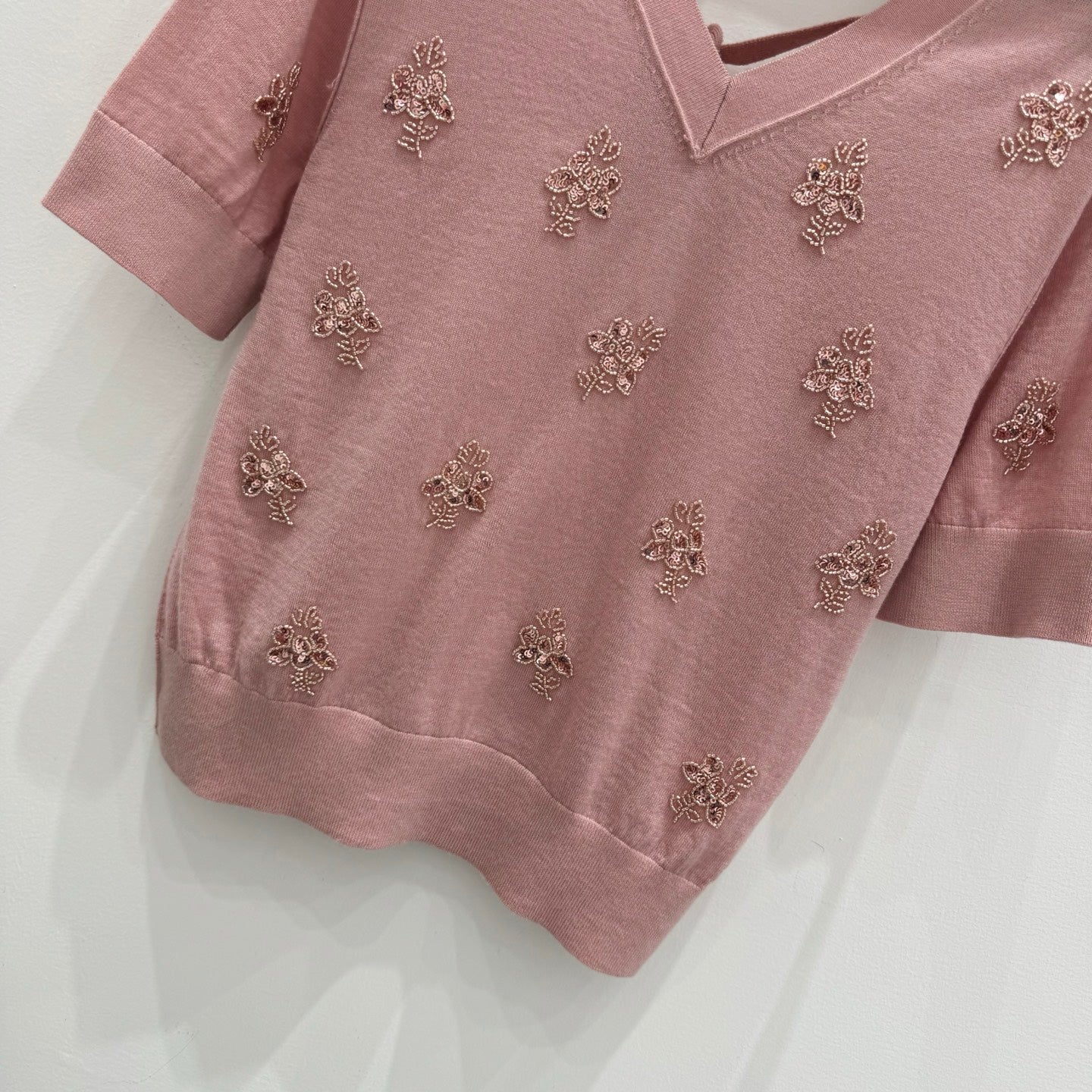 Fendi Wool Cropped sweater with crystal embroidery 229410