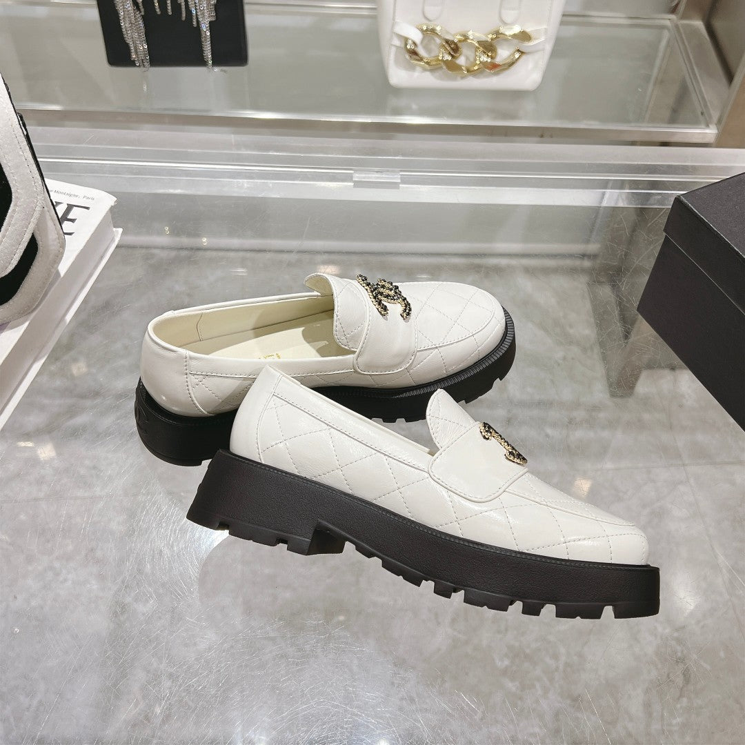 CC Moccasins White Cowhide