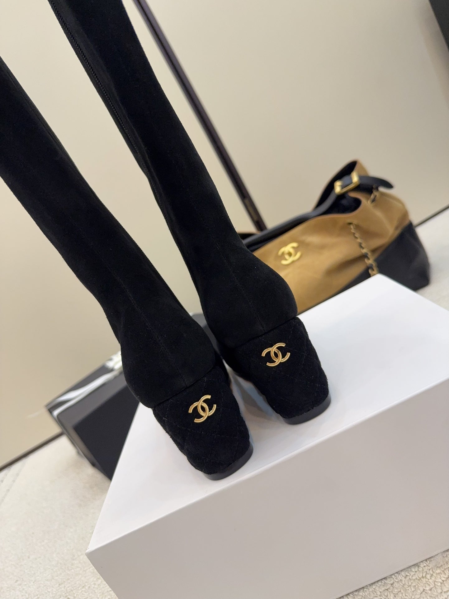 CC 26 Wedge Boot Black Suede 588893