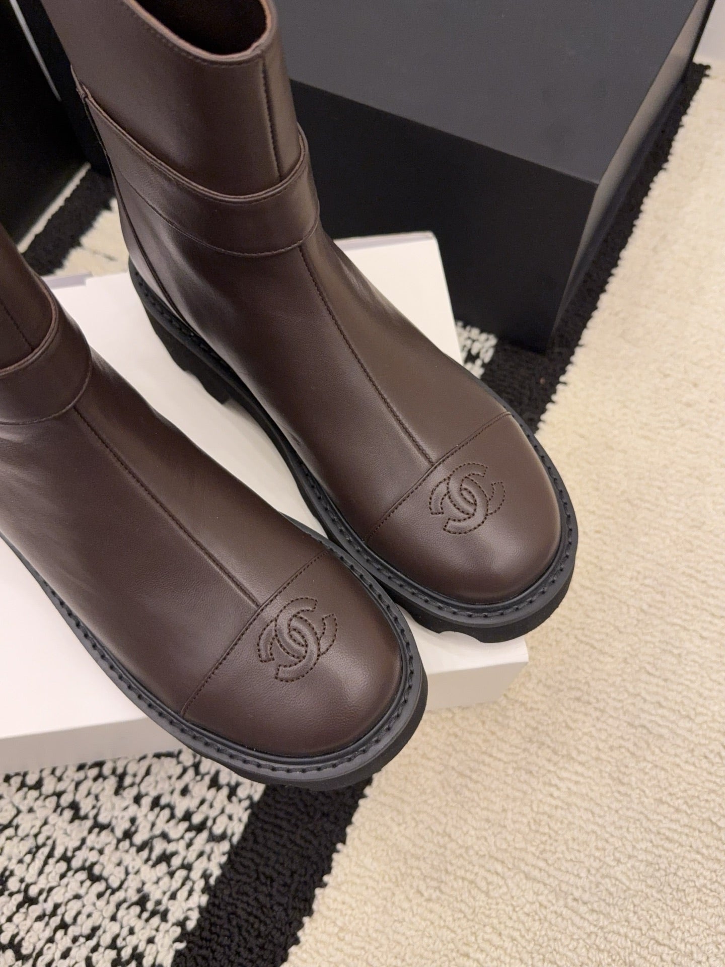 CC 26 Boot With Lug Sole Chocolate Black Calfskin 588677