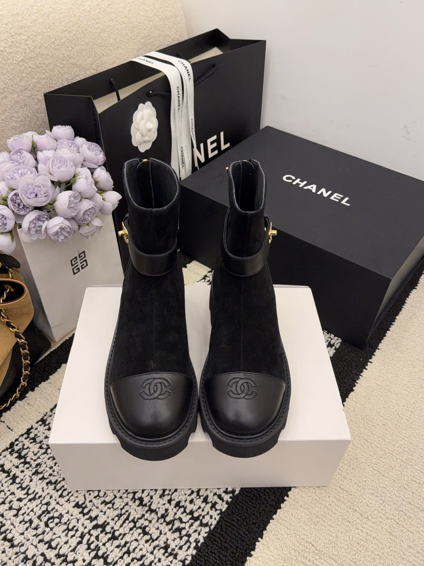 CC 26 Boot With Lug Sole Black Suede Leather 588681