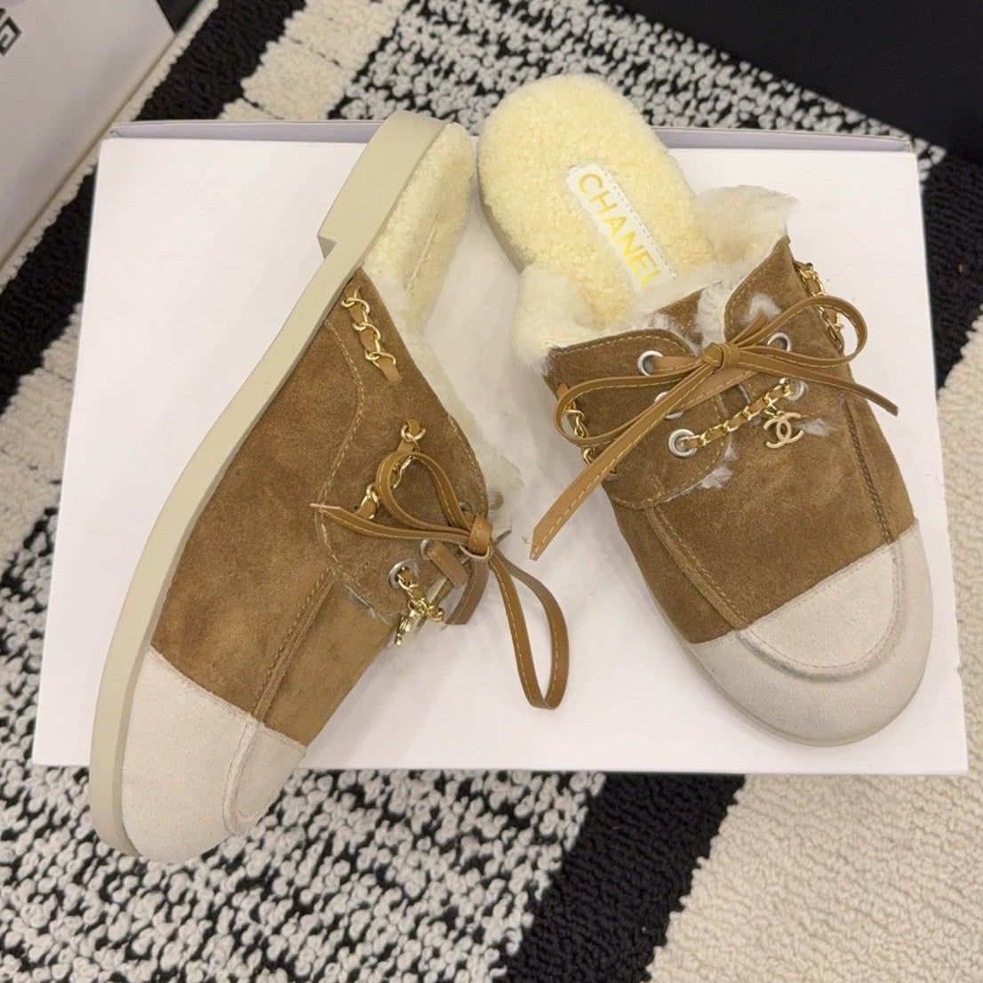 CC 26 Shearling Slip-on Loafer Tan White Suede Wool 588717