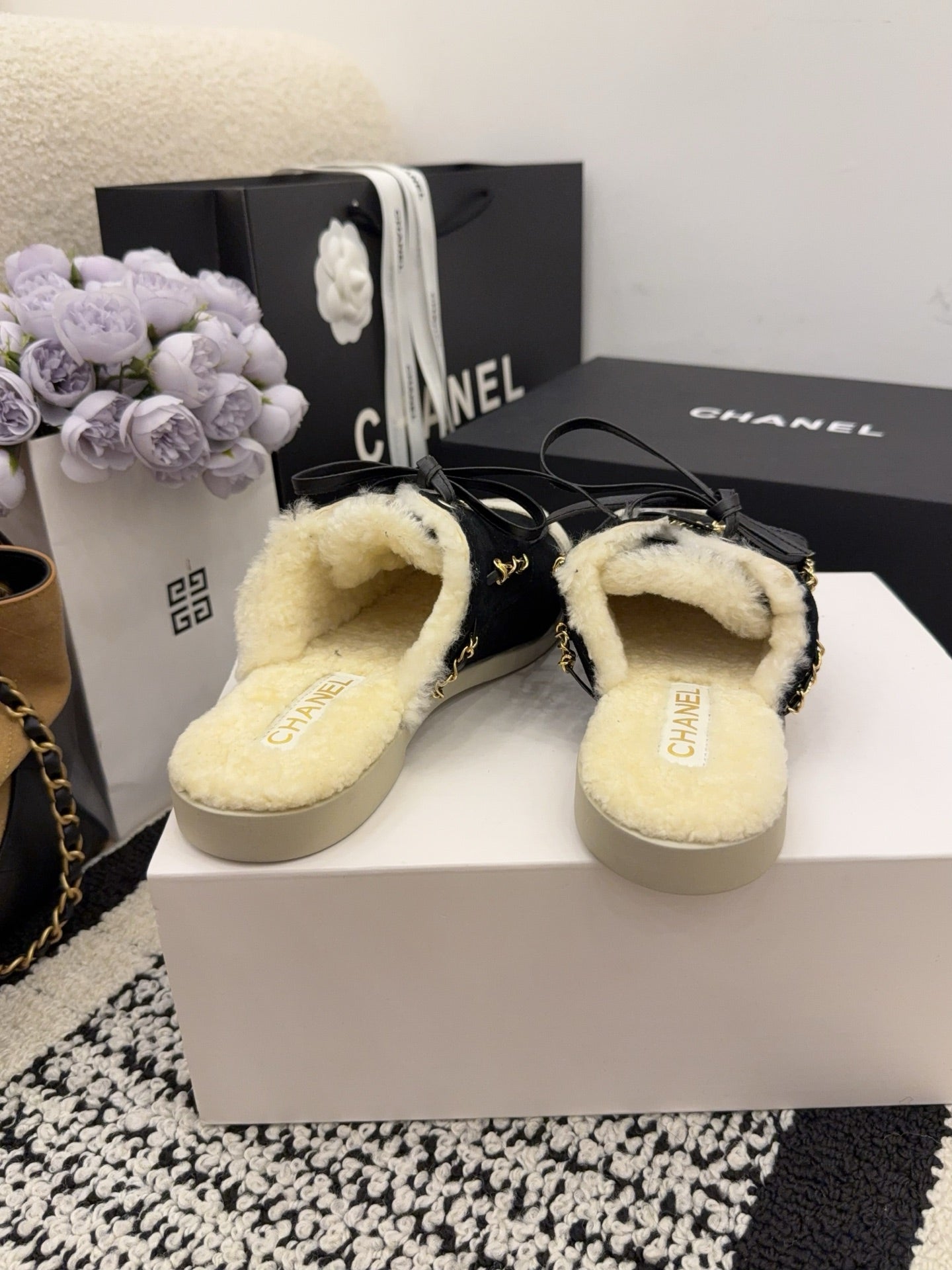 CC 26 Shearling Slip-on Loafer Black White Suede Wool 588718