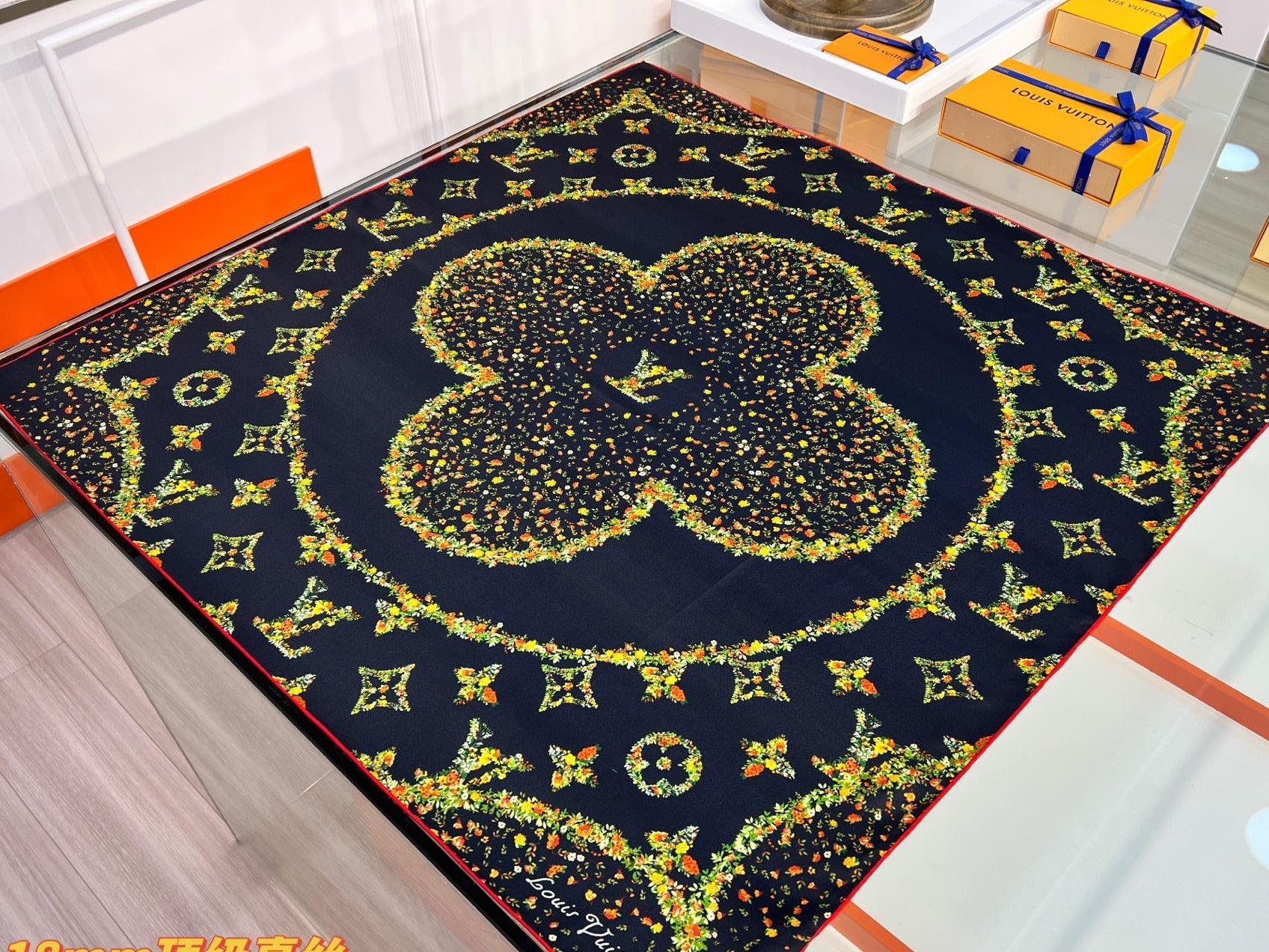 LV Double Sided Scarf 90 Black Yellow Mulberry Silk 168828