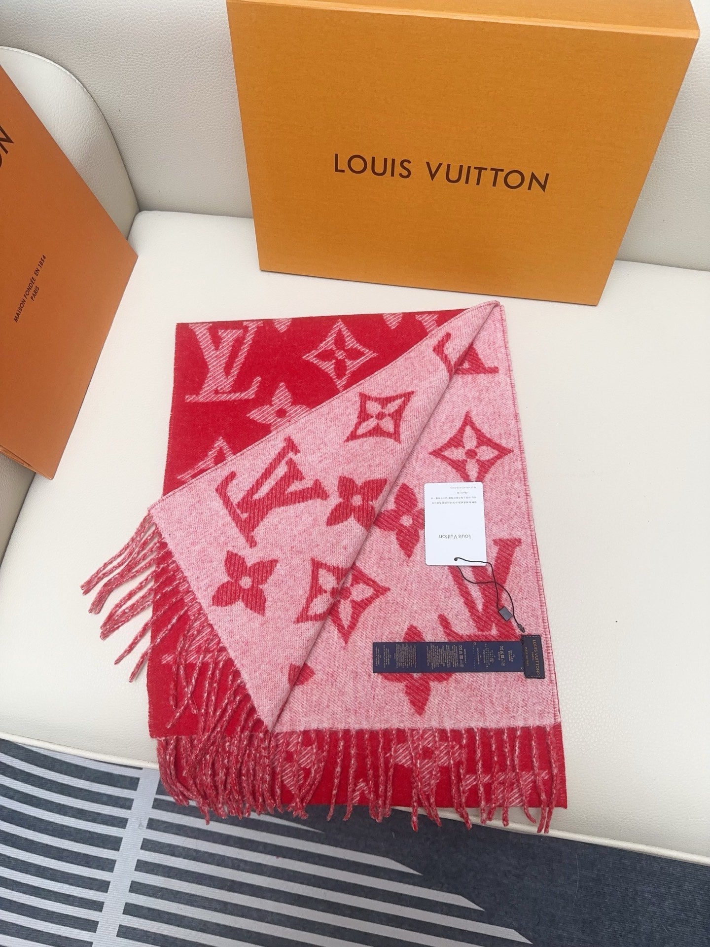 LV 25 Scarf 186CM Red Wool 293313
