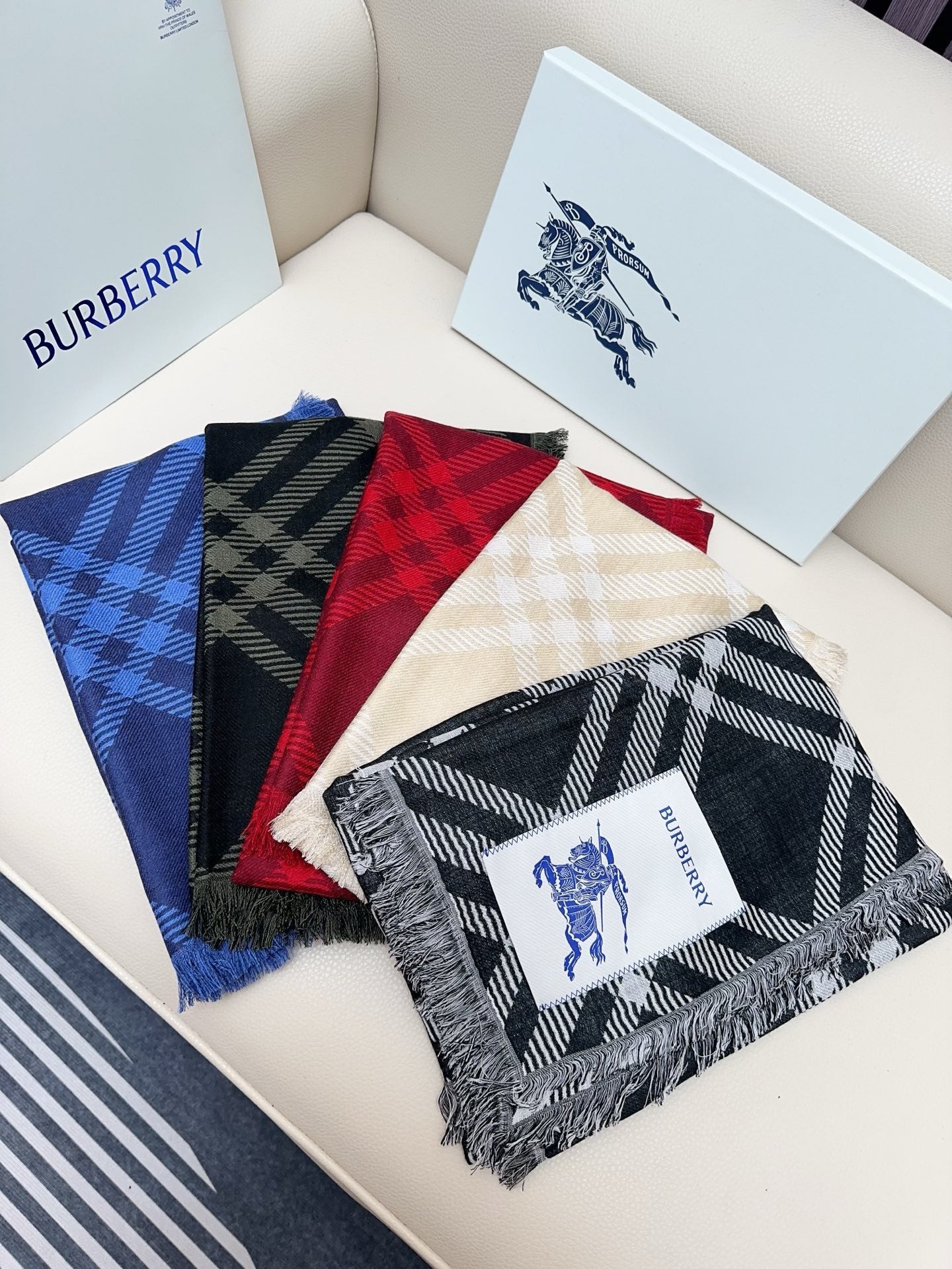 BBR Double-Sided Scarf 190CM Black Cashmere 293318