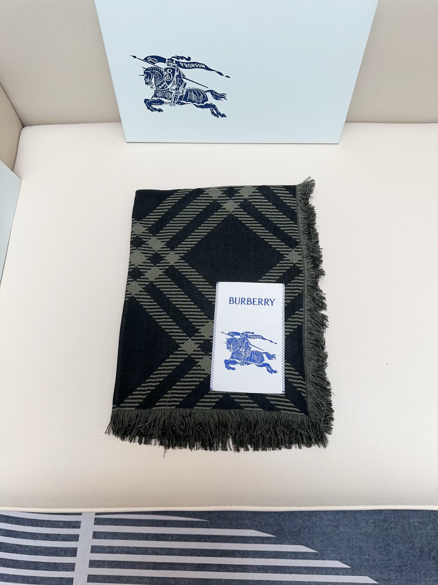 BBR Double-Sided Scarf 190CM Dark Green Black Cashmere 293315