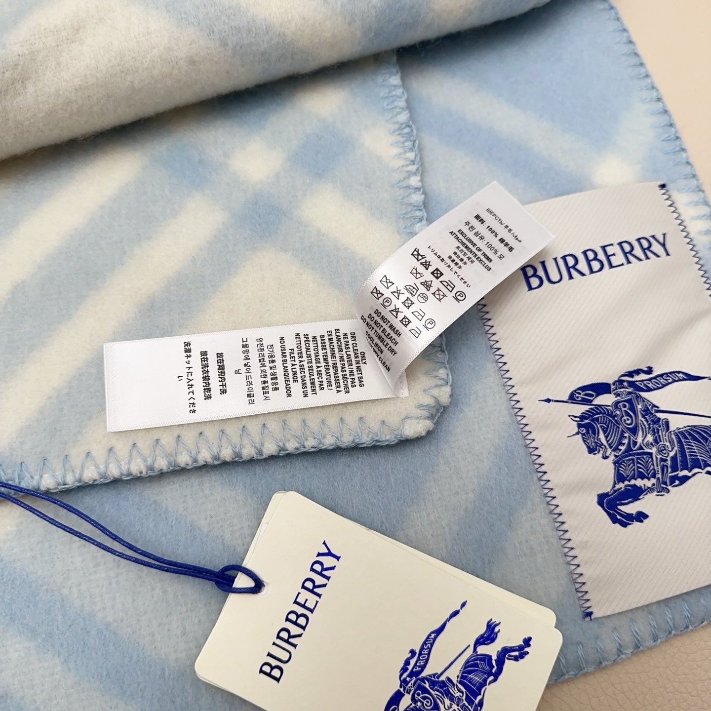 BBR Double-Sided Scarf 182CM Light Blue Cashmere 293322