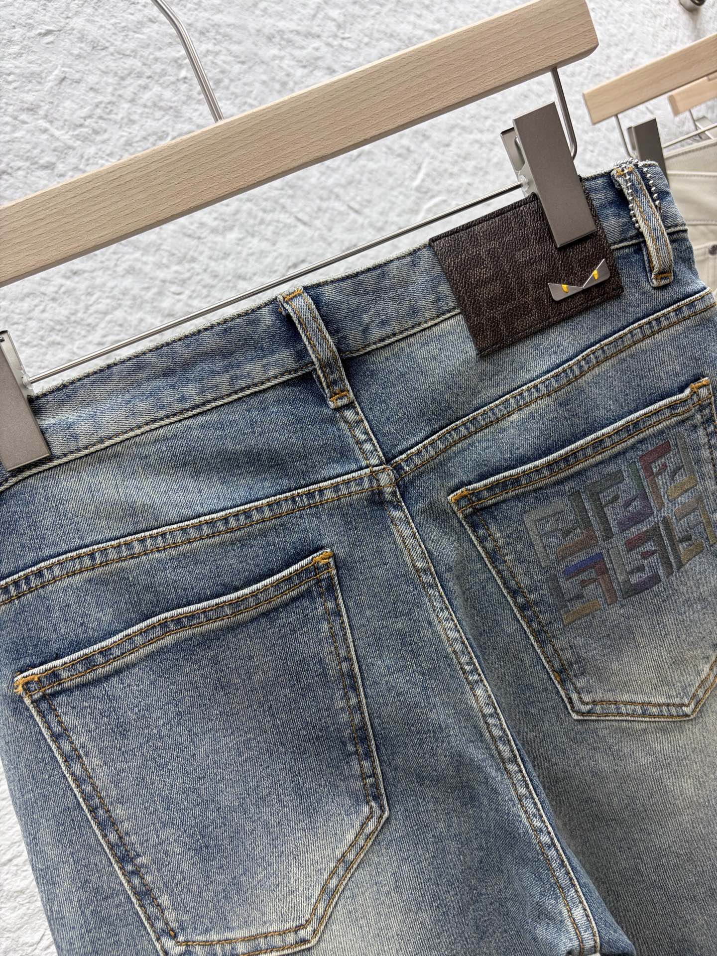 Fendi 2026 Men's Jeans Washed Blue Brown Logo Denim 738154