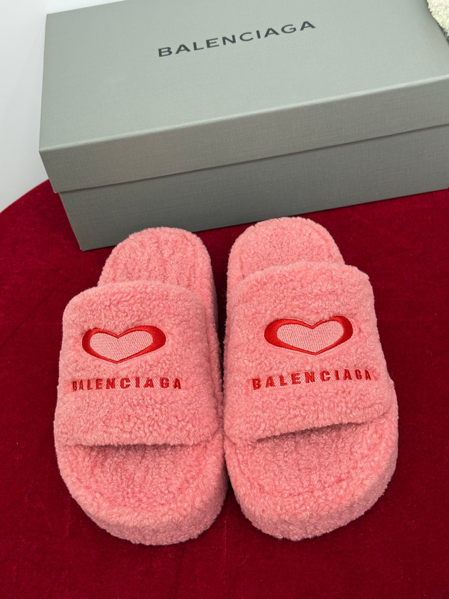 Balenciaga 25s slippers pink red wool  467708