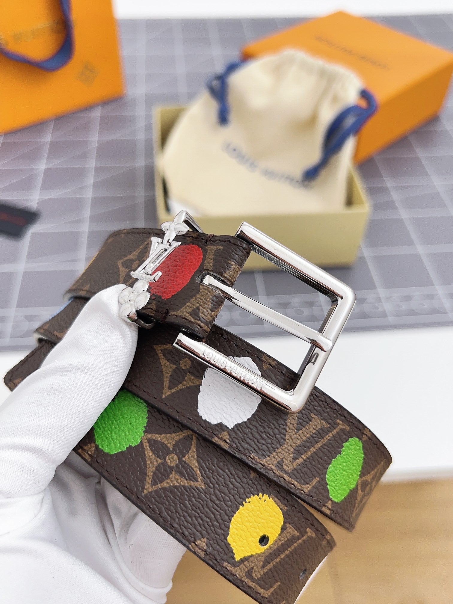 LV BLOOM 30 MM IN COLORFUL MONOGRAM CALFSKIN SILVER HARDWARE