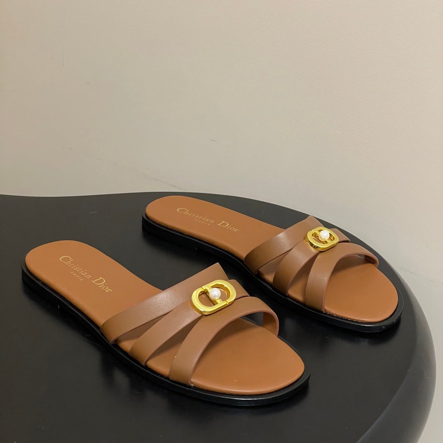 CD 26 Chunky Heel Sandals Tan Leather 593530