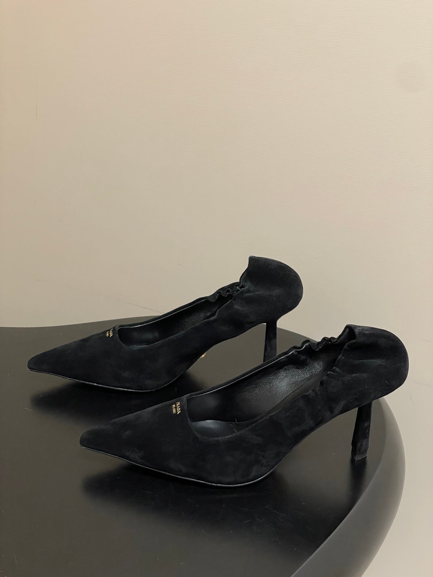 PRA 26SS Pointed Toe Heels Black Suede 593834