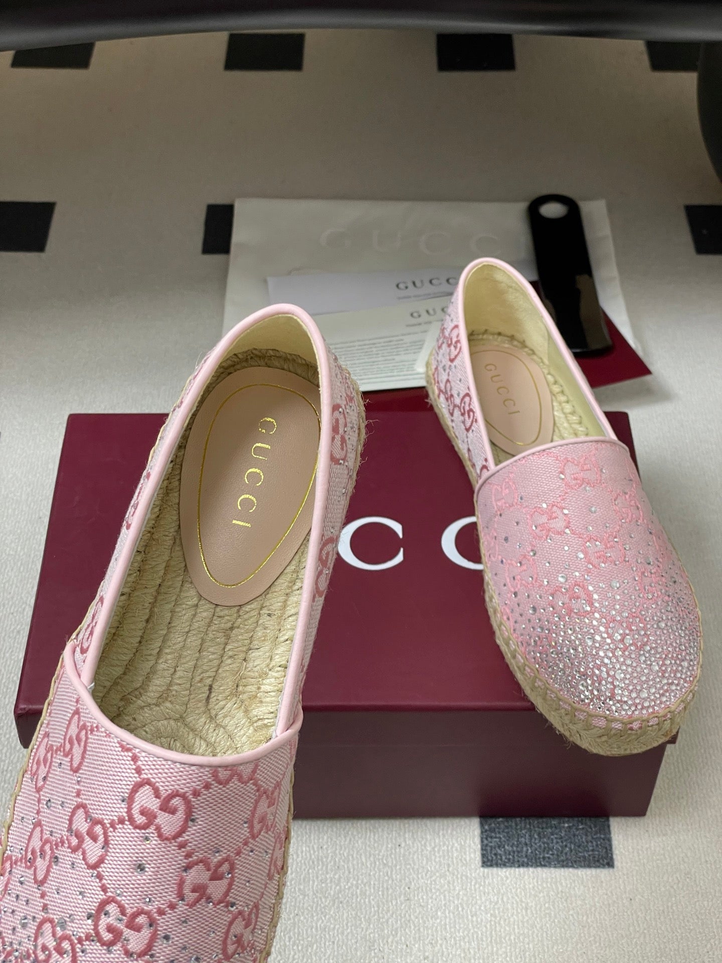 GG 26ss Slip-on Loafers Rhinestones Light Pink Double G Canvas 593498