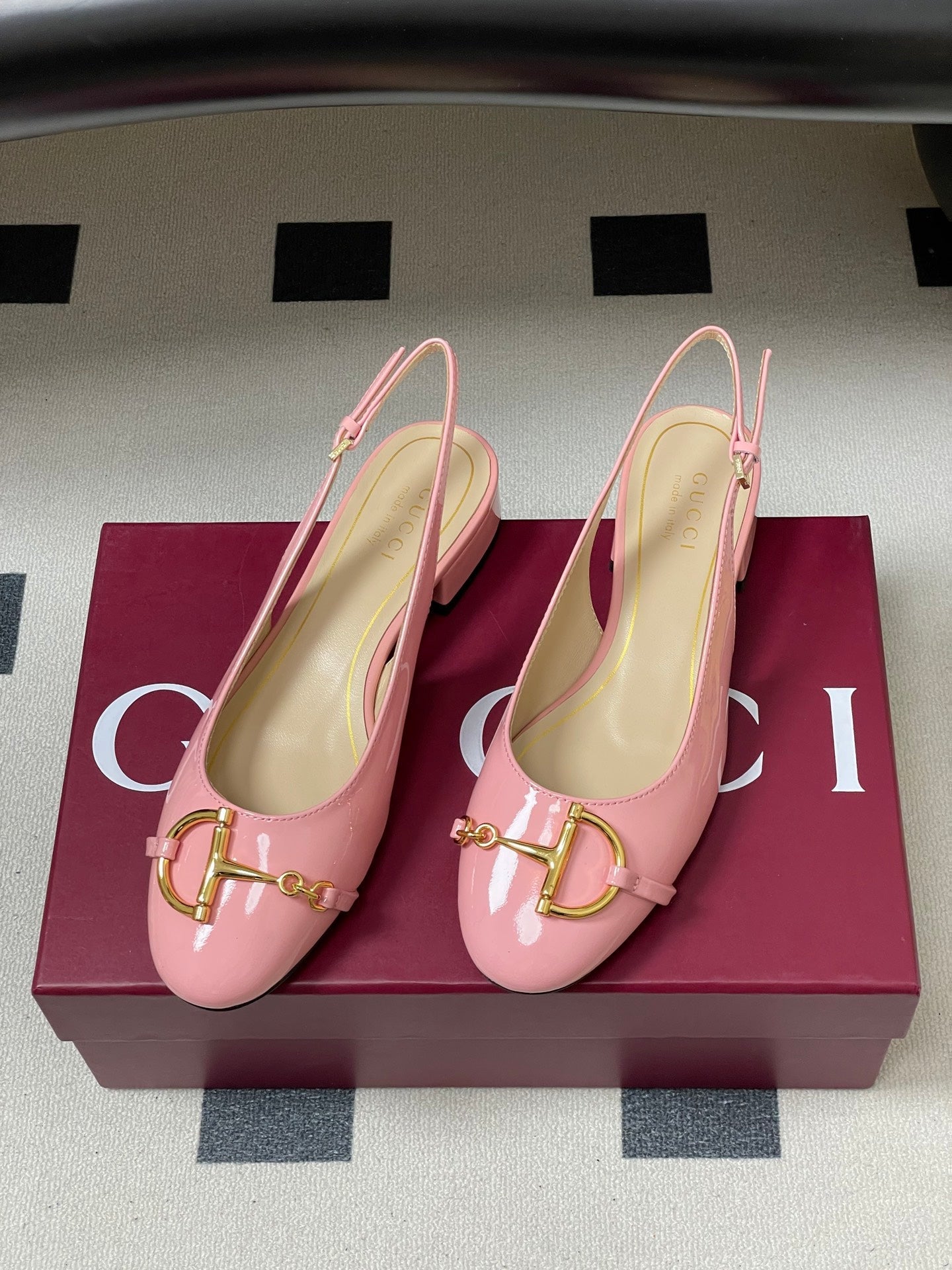 GG 26ss Big D Half HorseBit Mary Jane Pink Patent Leather 593502