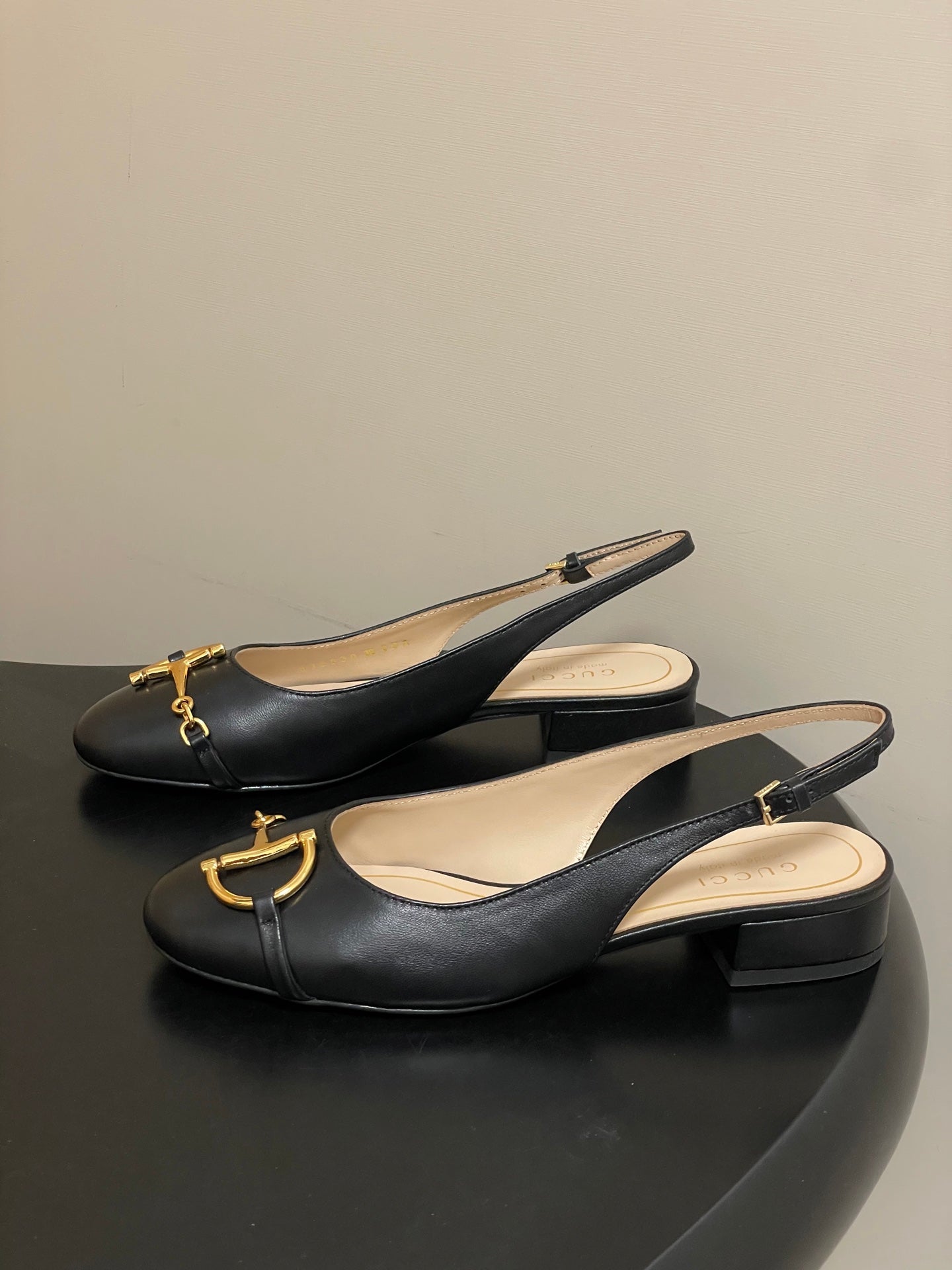 GG 26ss Big D Half HorseBit Mary Jane Black Cowhide 593508