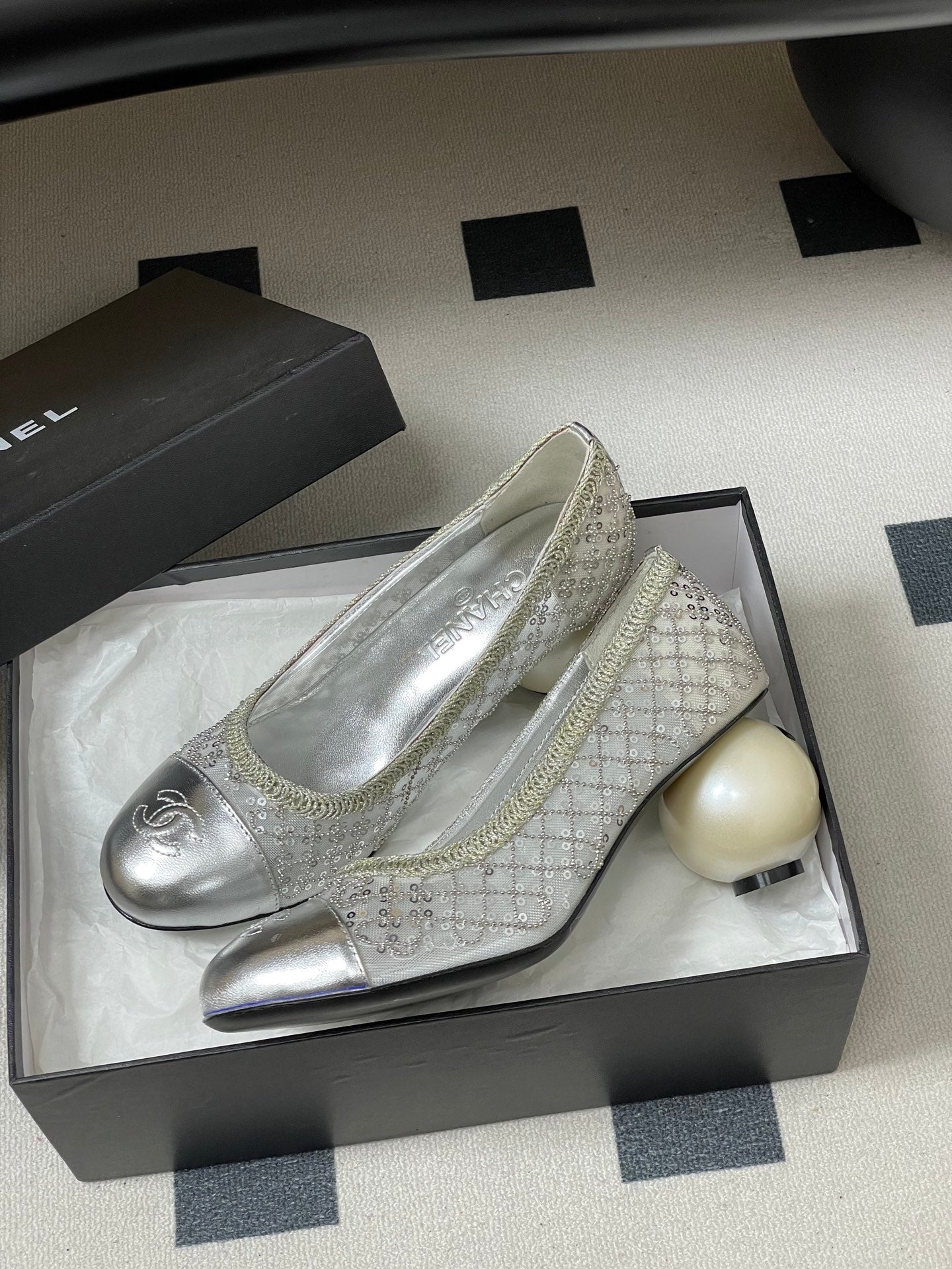 CC 26 Beaded Sequin Pump With Double C Pearl Heel Silver Mesh Leather 593160