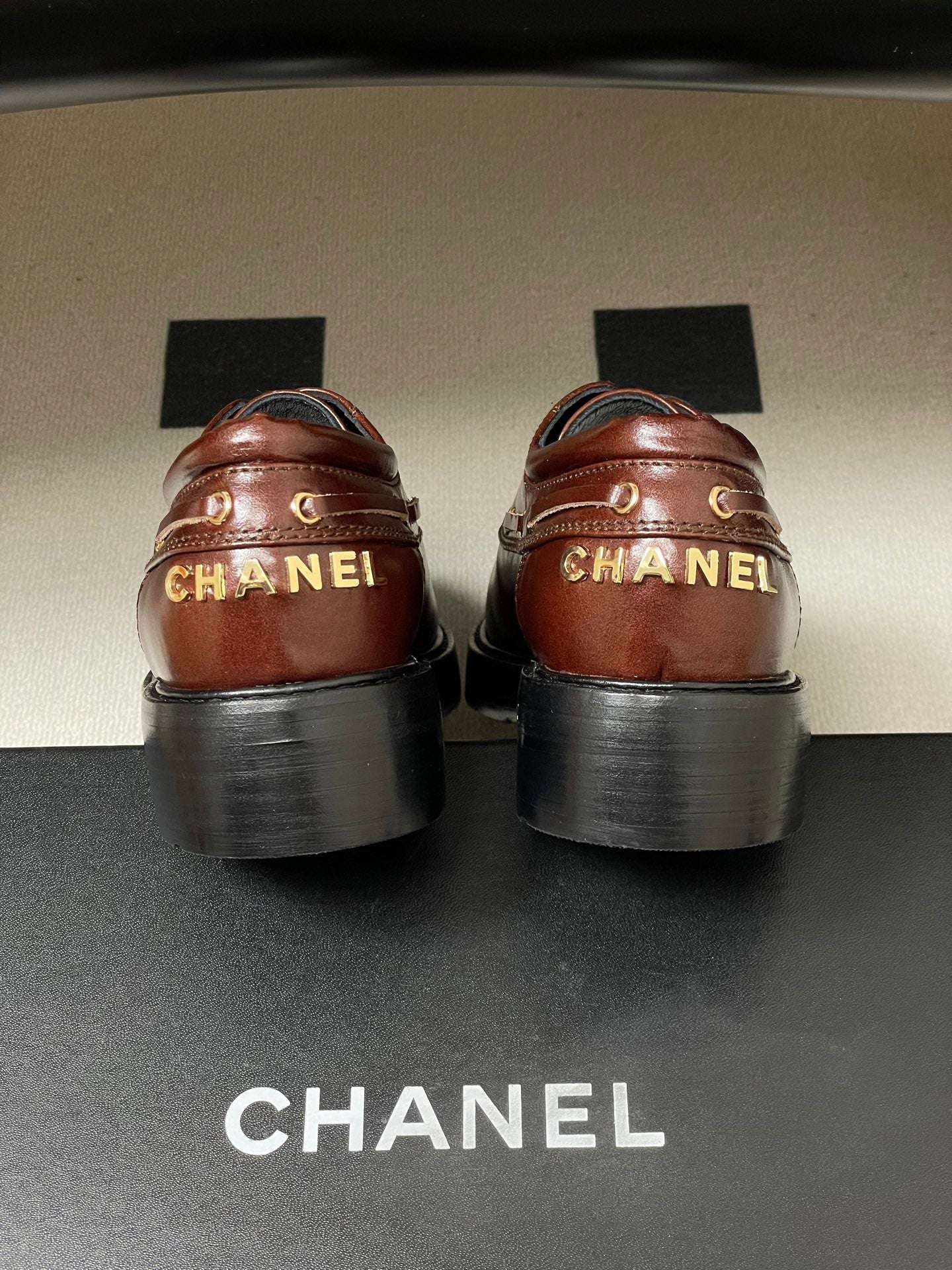 CC 26 Lace-Up Loafer Brown Sheepskin 594248