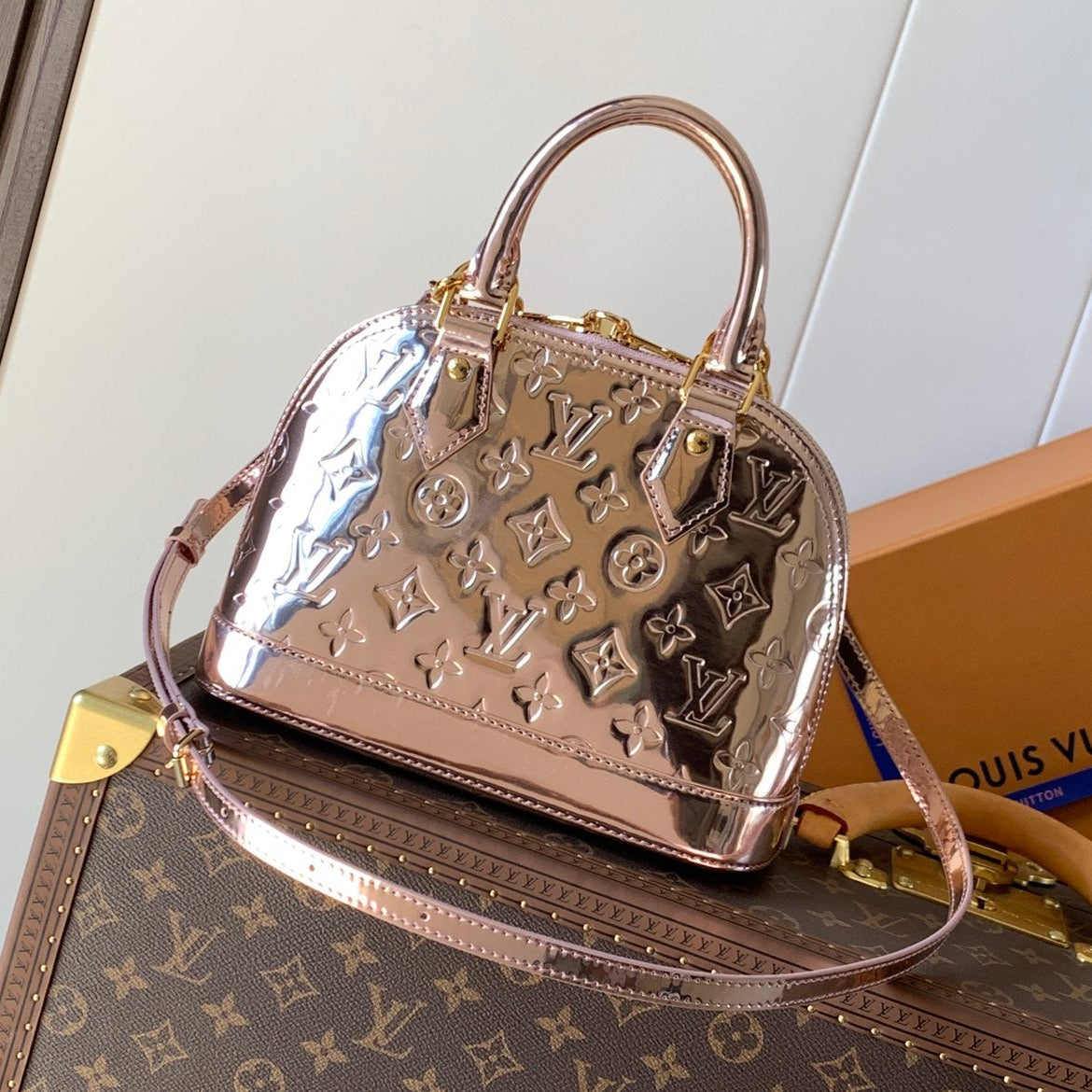 LV 2026 Alma BB Handbag 23cm Rose Gold Canvas 281392