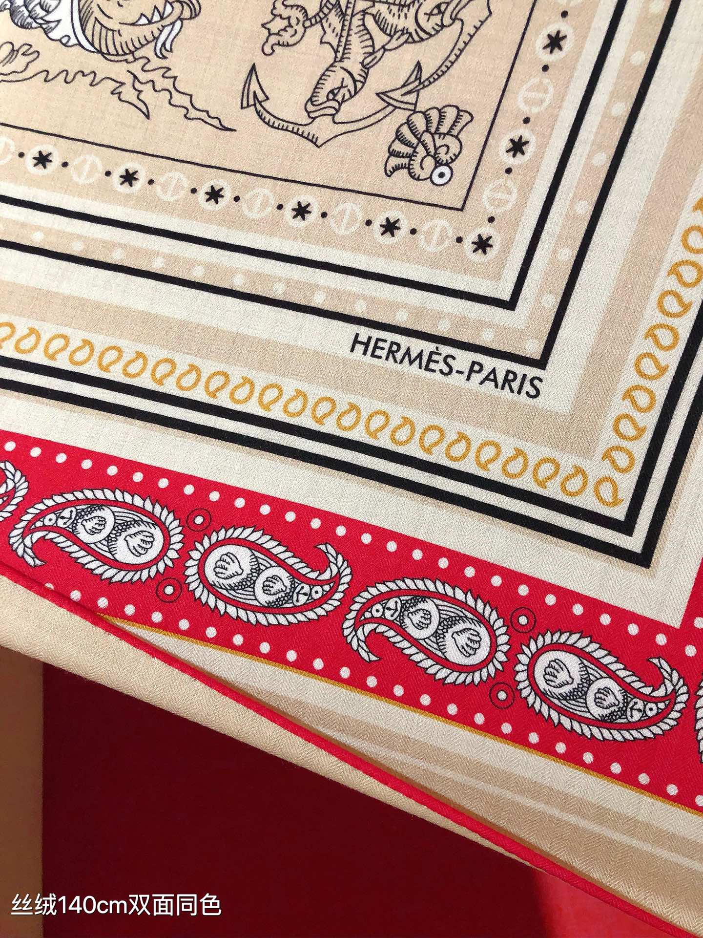 HM 26ss Amazon  Scarf 90 Beige Red Colorful Twill Silk 126341