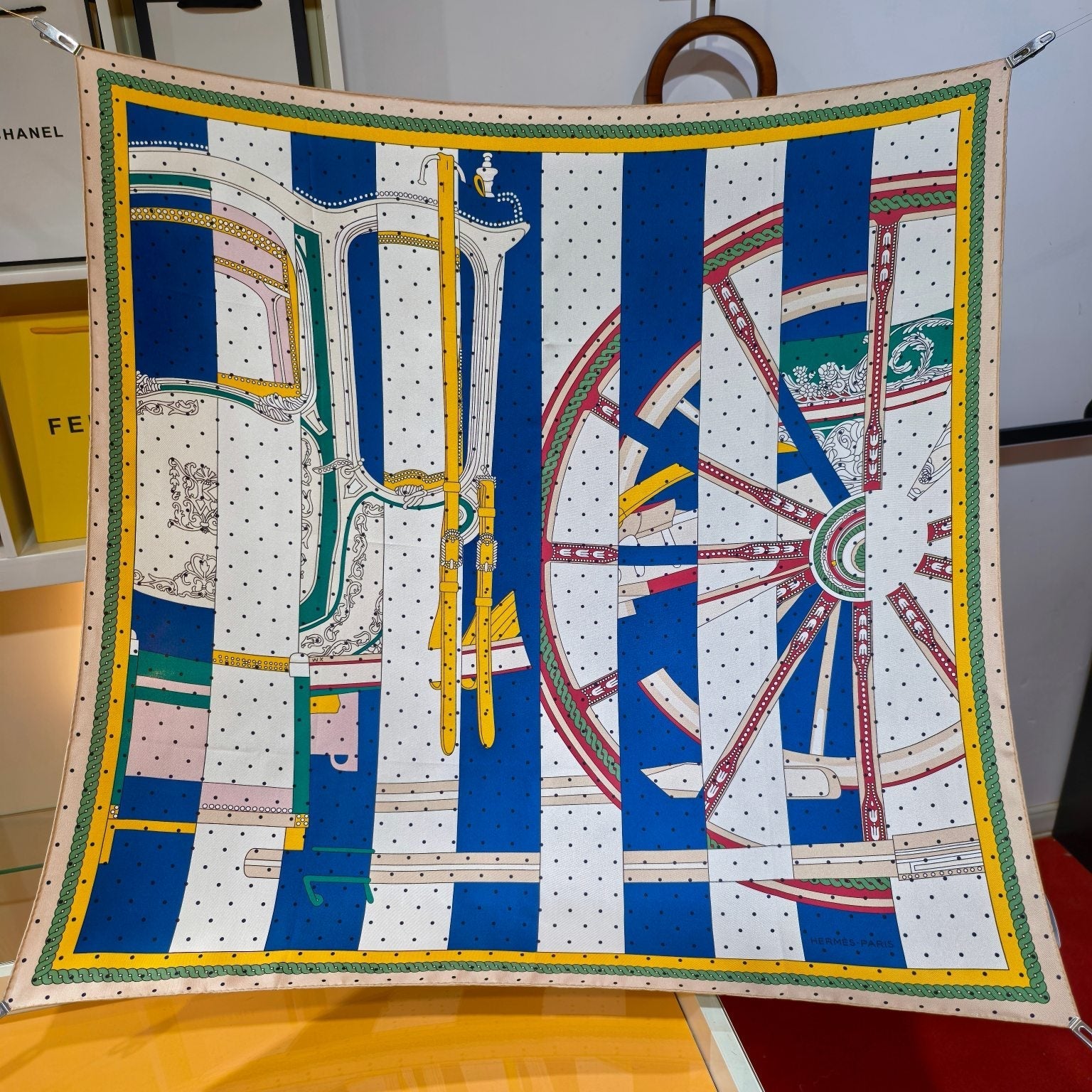 HM 26ss Amazon  Scarf 90 White Blue Colorful Twill Silk 130272