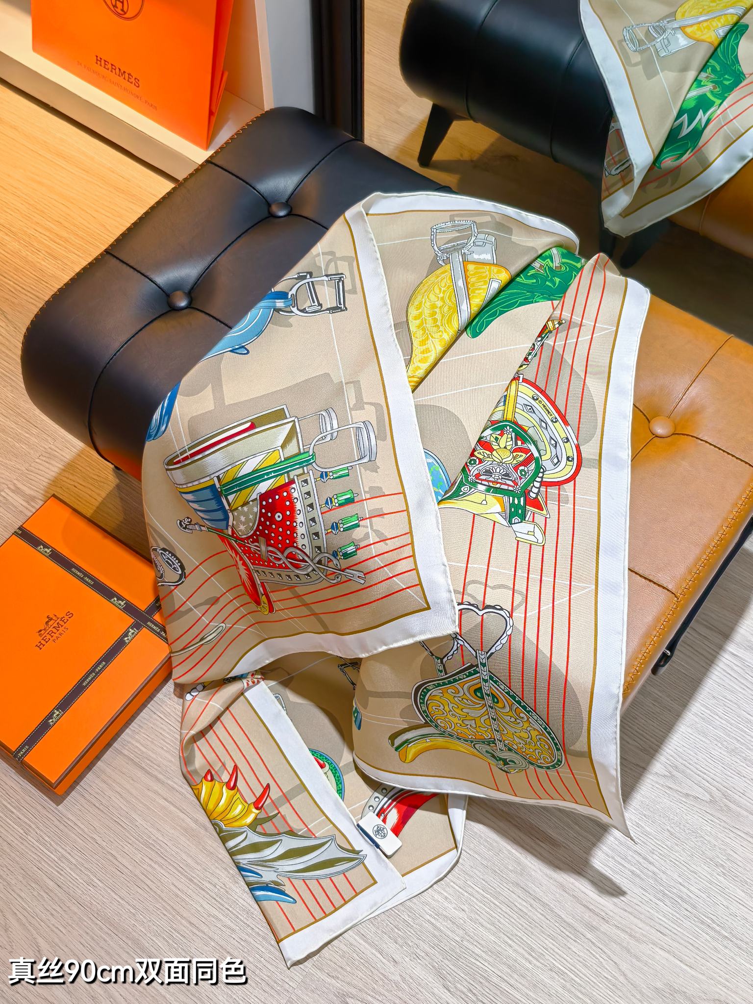 HM 26ss Amazon  Scarf 90 Beige Colorful Twill Silk 130279