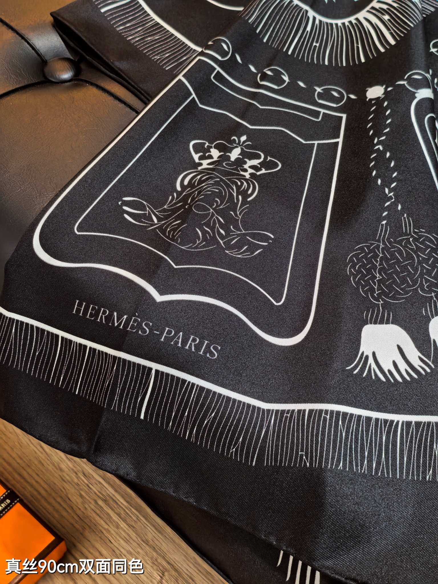 HM 26ss Double Sided Scarf 90 Black Twill Silk 134422