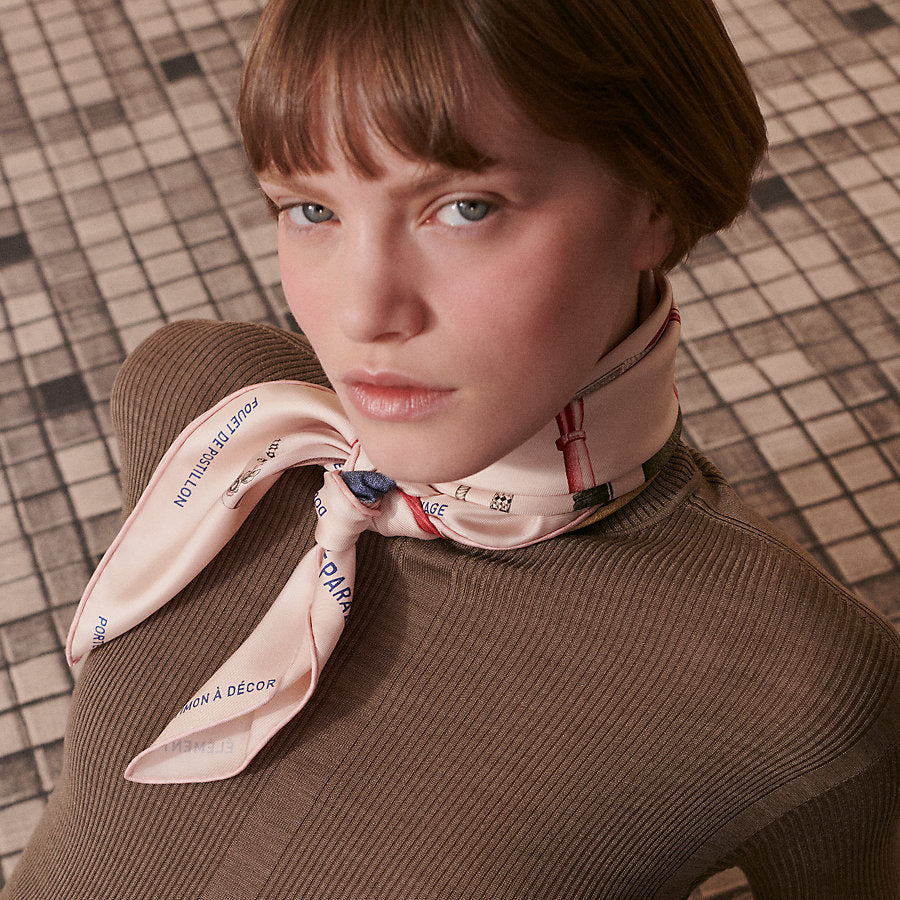 HM 26ss Double Sided Scarf 90 Light Pink Colorful Twill Silk 134424