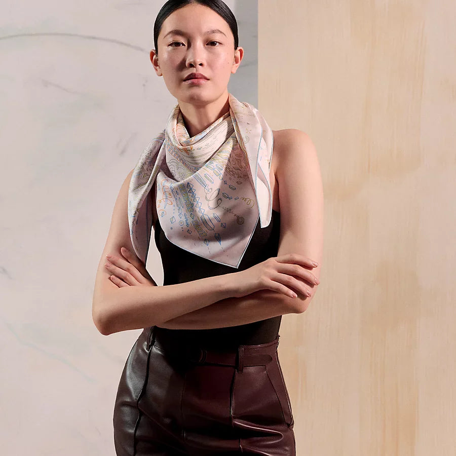 HM 26s 90 Double Sided Scarf Light Pink Blue Colorful Mulberry Silk 145750