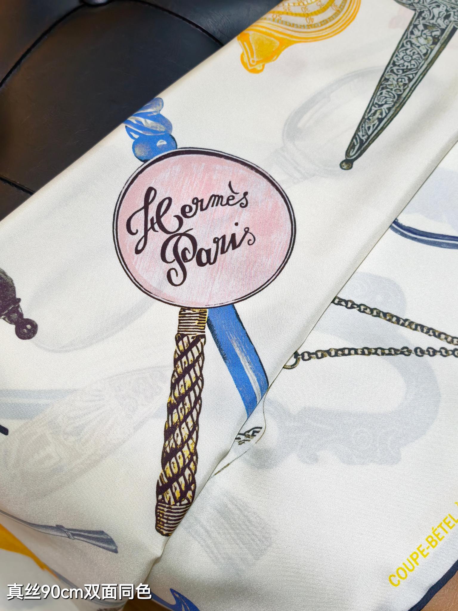 HM 26ss Double Sided Scarf 90 White Colorful Twill Silk 134427